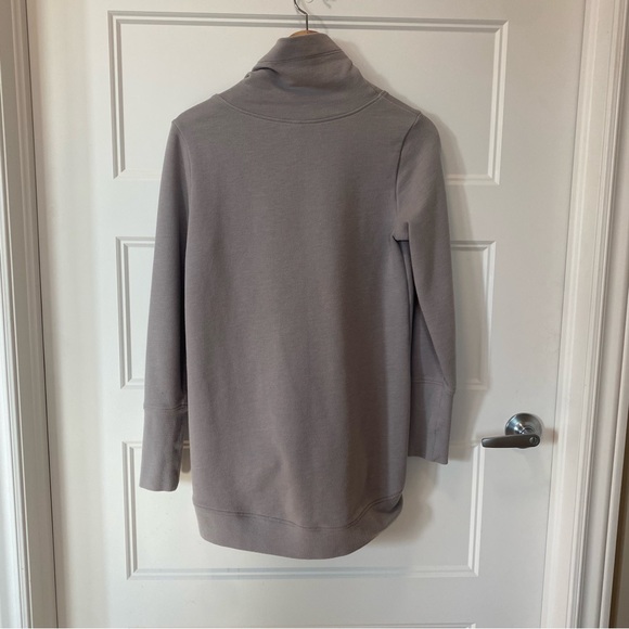 LÖLE grey turtleneck sweater size small - Picture 8 of 8